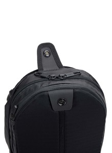 Tact Sling 8L Black