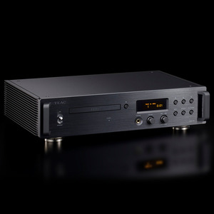 VRDS-701 CD-Player Black